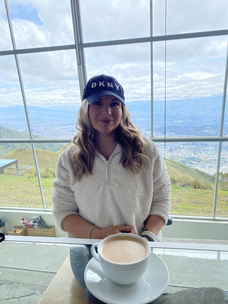 Coffee shop at the top of TelerefiQo