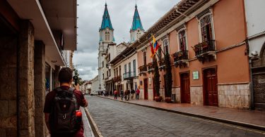 Walking in Cuenca's historic center
